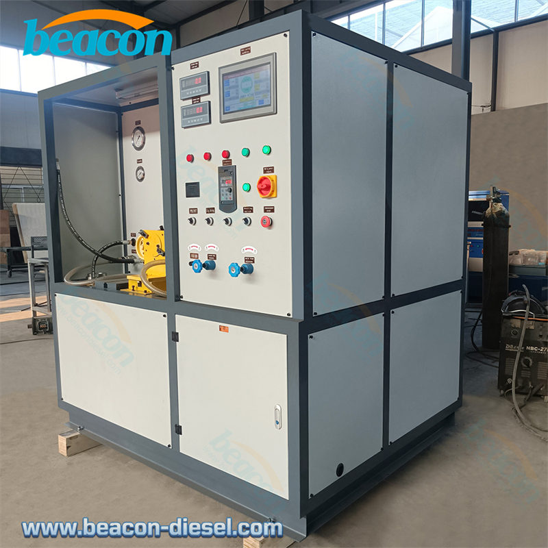 Вид спереди слева на испытательный стенд насоса гидроусилителя руля BP-A1