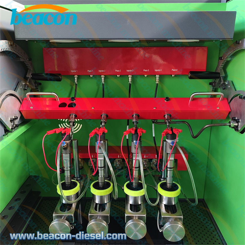 Крупный план креплений и механизма подвижной топливной рампы