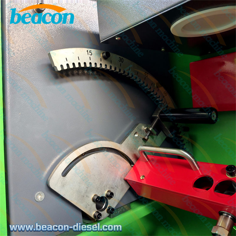 Внутренний вид чистой рабочей камеры с подключенными форсунками