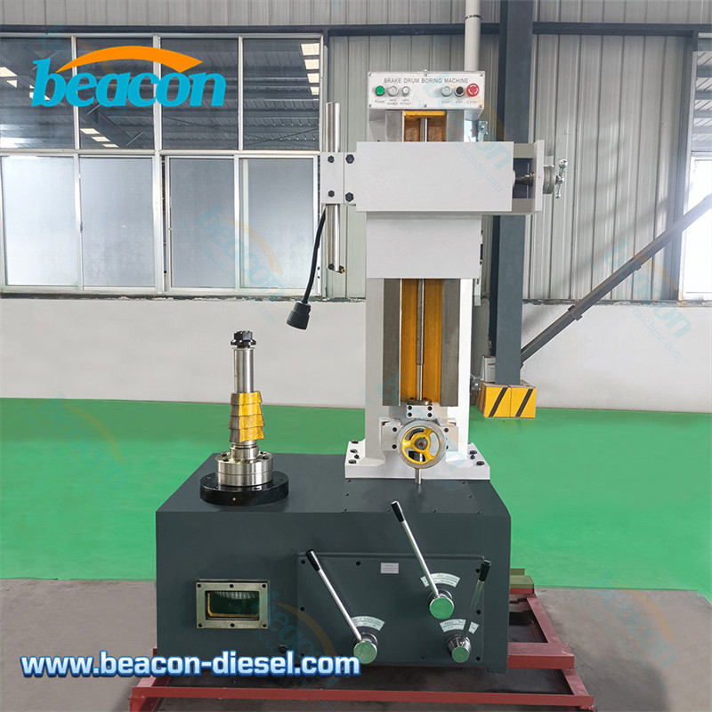 Вид спереди станка для расточки барабанов T8370A