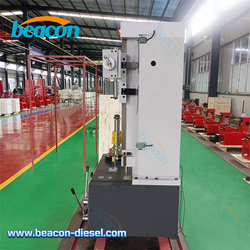 Вид сбоку станка для проточки тормозов T8370A